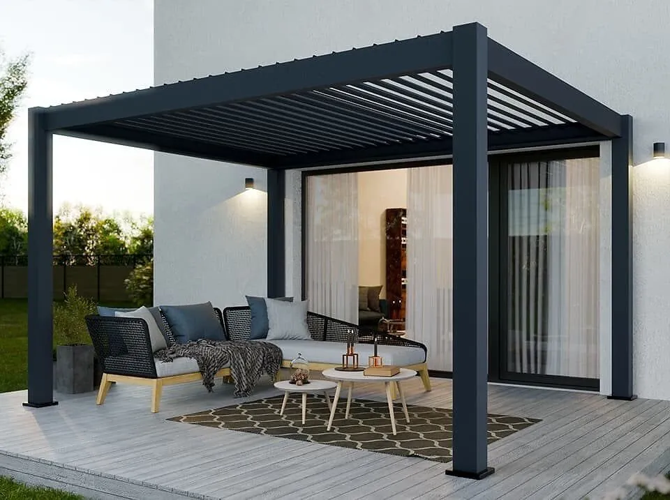 Pergolas & stores — Confort d'été, espace en plus