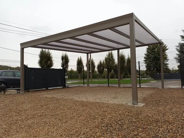 Carport aluminium — Moirans
